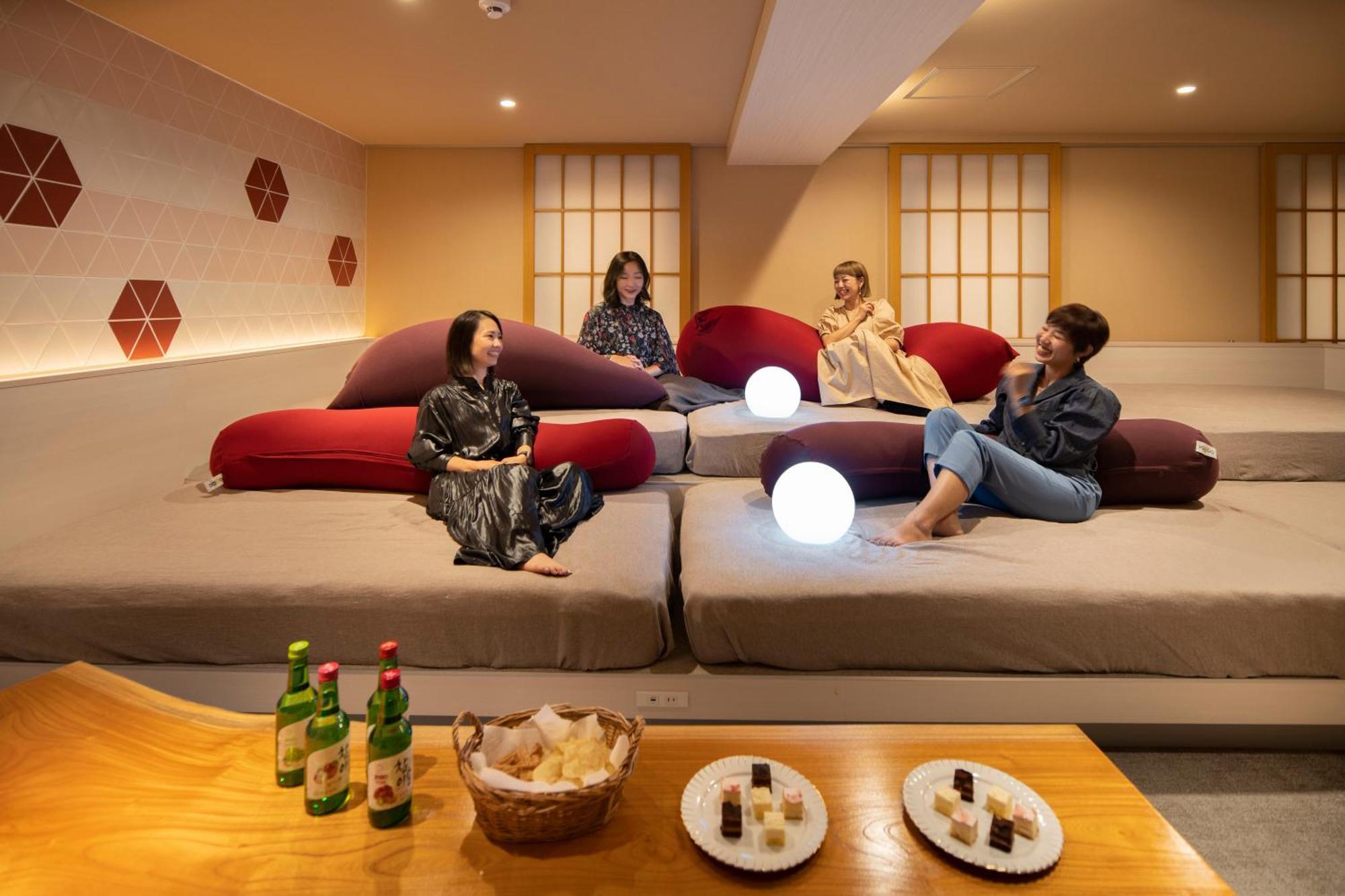 Hotel The Grandee Shinsaibashi Осака Екстериор снимка